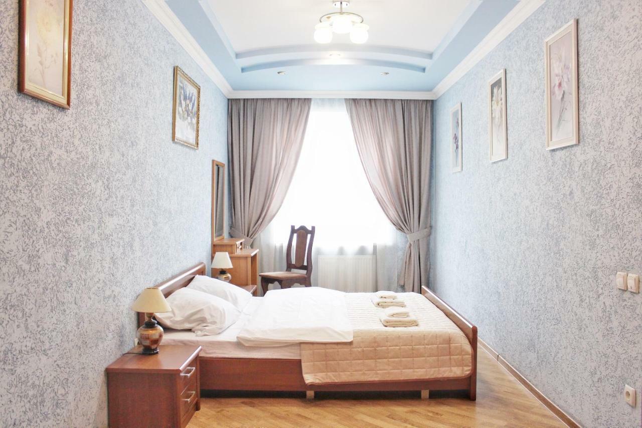 Квартира В Центрі Львова Вулиця Міцкевича 5, Простора З Гарним Видом На Місто المظهر الخارجي الصورة